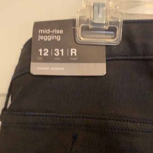 Jeans - Picture 3 of 5